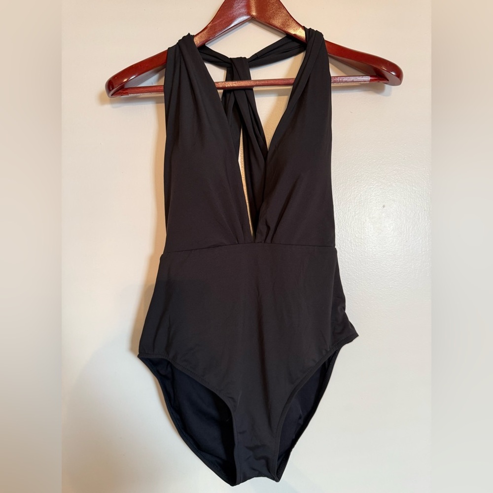 Red Dress Boutique Black Plunge Neck One Piece Swimsuit Medium - Picture 2 of 3